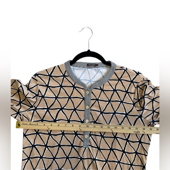 J. McLaughlin Beige and Black Geometric and Striped Tunic - Picture 6 of 9